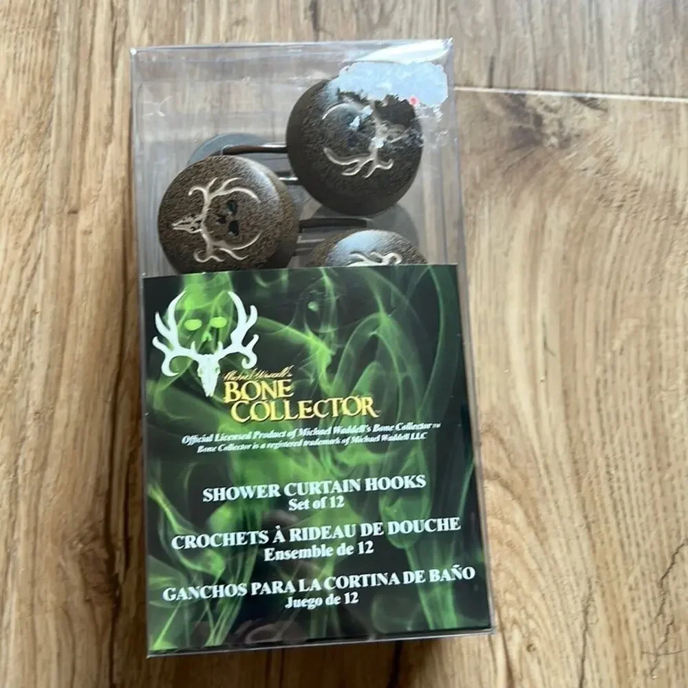NWT Michael Waddell’s Bone Collector Shower Curtain Hooks - set of 12